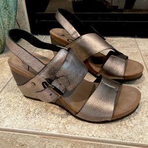 Brand New!! OTBT Grey Pewter Overnight Wedges Size: 9.5